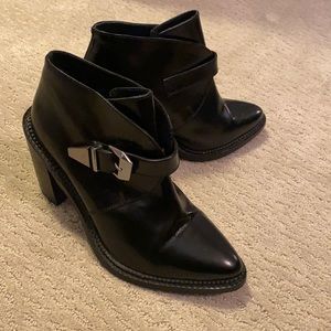 Topshop heeled ankle boots, like new!